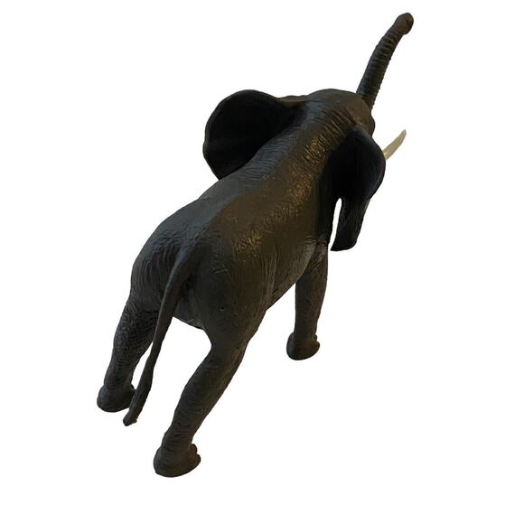 Greenbriar International Plastic Safari Animal Figurines Hippo Tiger Elephant - Picture 12 of 15